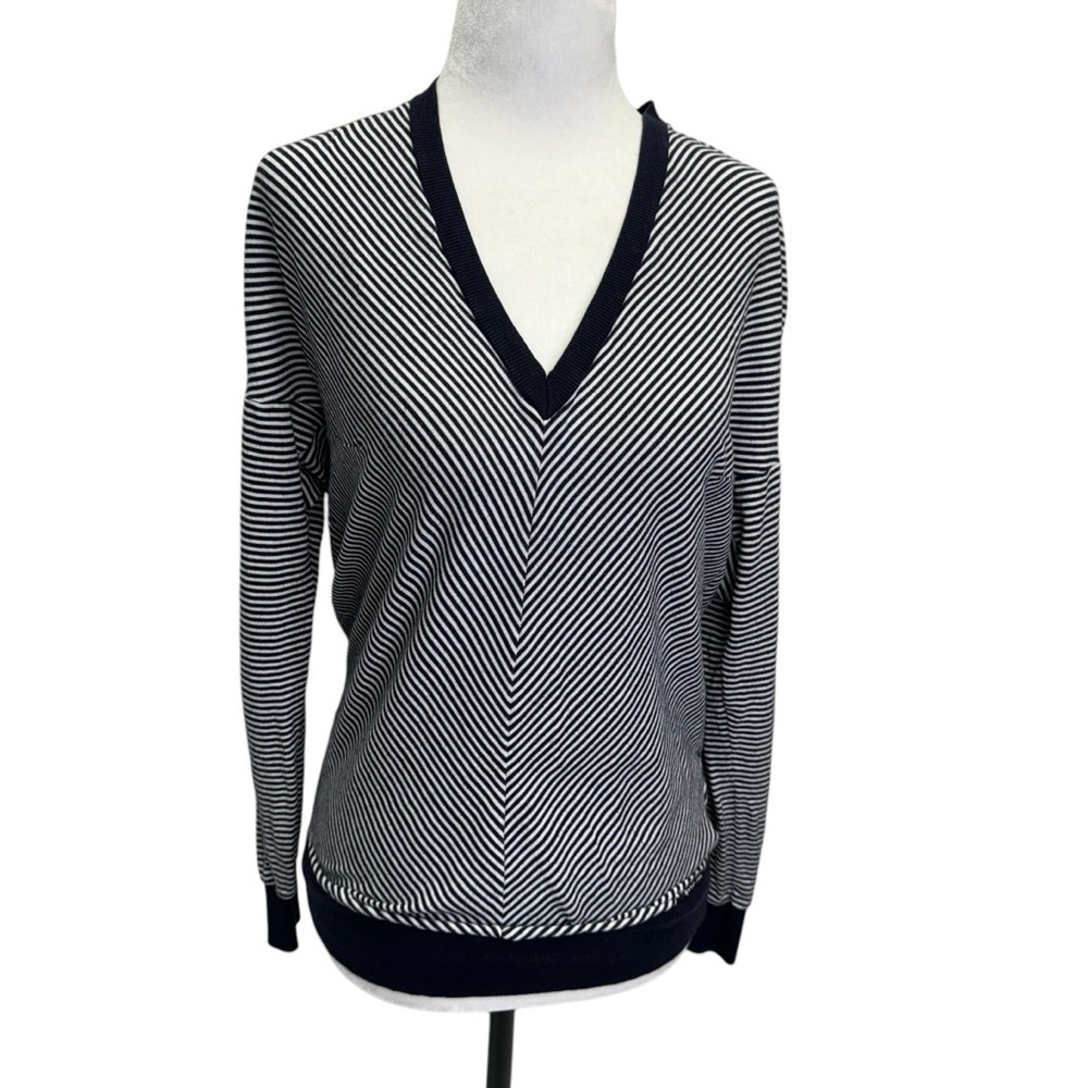 Michael Kors Black White Stripe V-Neck Long Sleeve Top Size XS
